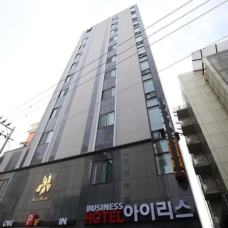 Iris Hotel Seosan ภายนอก รูปภาพ
