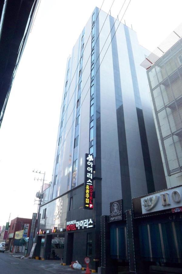 Iris Hotel Seosan ภายนอก รูปภาพ