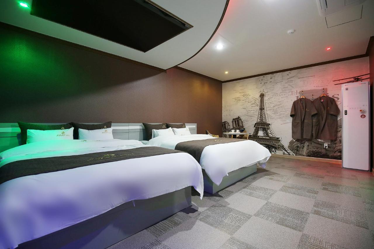 Iris Hotel Seosan ภายนอก รูปภาพ