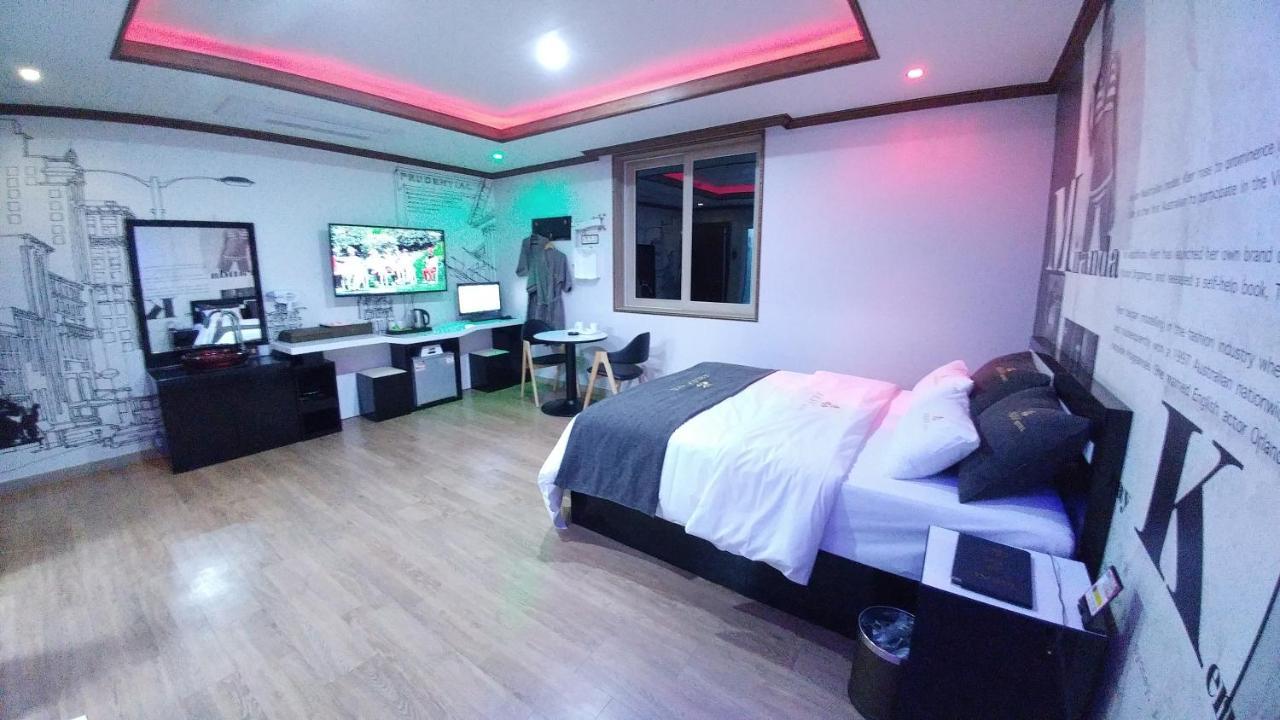 Iris Hotel Seosan ภายนอก รูปภาพ